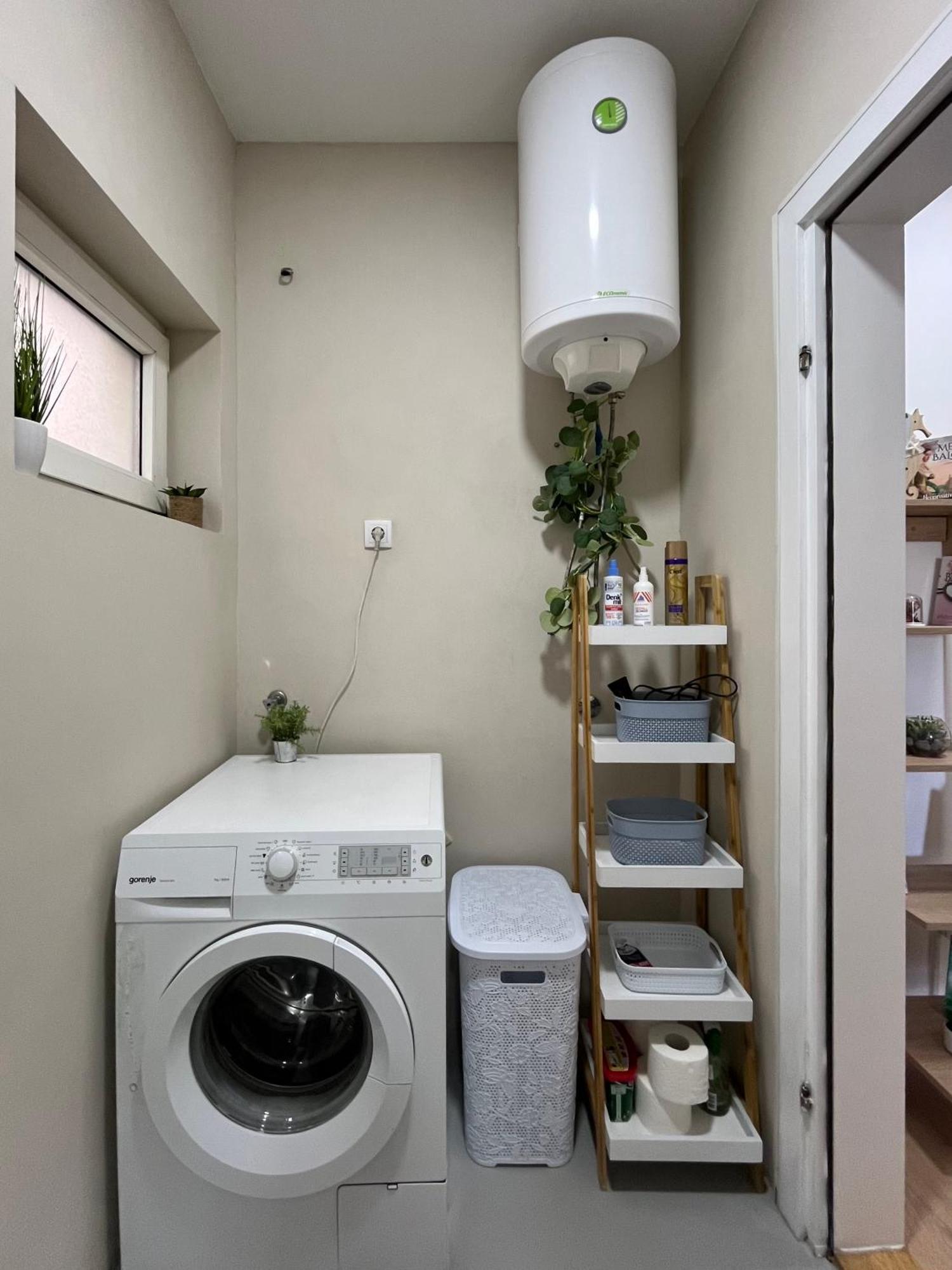 Apartment Vera With Free Garage ノヴィ・サド エクステリア 写真